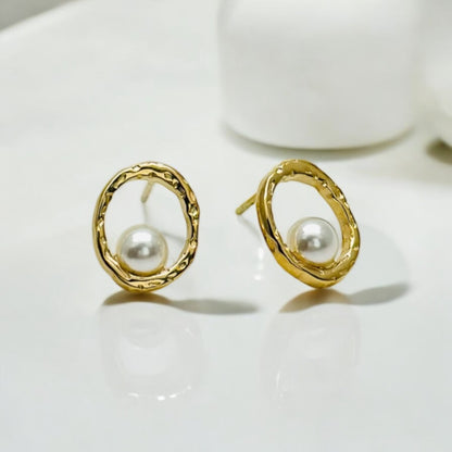 Gold-colored Earrings with Oval Design and Pearl Detail